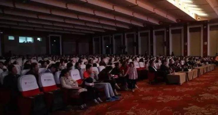 音符承载梦想，旋律奏响希望|：劁鸷邮械谌旎非360钢琴艺术周完美落幕