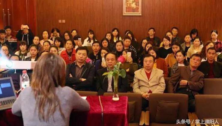 环球360艺术家朱楣巡讲《练琴的艺术》——安阳、濮阳站完美落幕