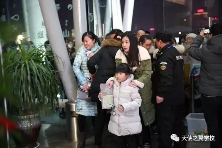 【报道】宿州市首届国际钢琴大师音乐会暨环球360艺术家宋思衡多媒体音乐会圆满成功。诤悠担