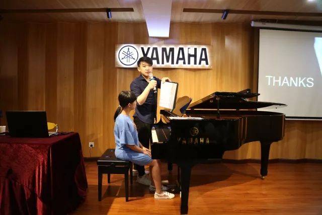 环球360艺术家鲍释贤茂名市钢琴音乐会及大师班圆满落幕