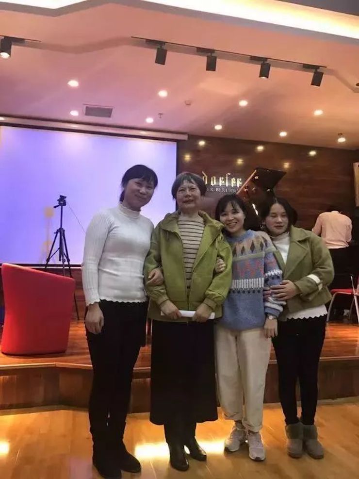 环球360特邀艺术家白志娴